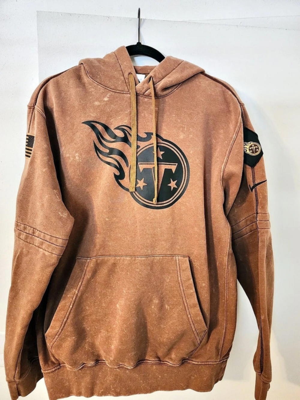 Nike Tennessee Titans Nike Salute To Service Club Pullover Hoodie Salute To